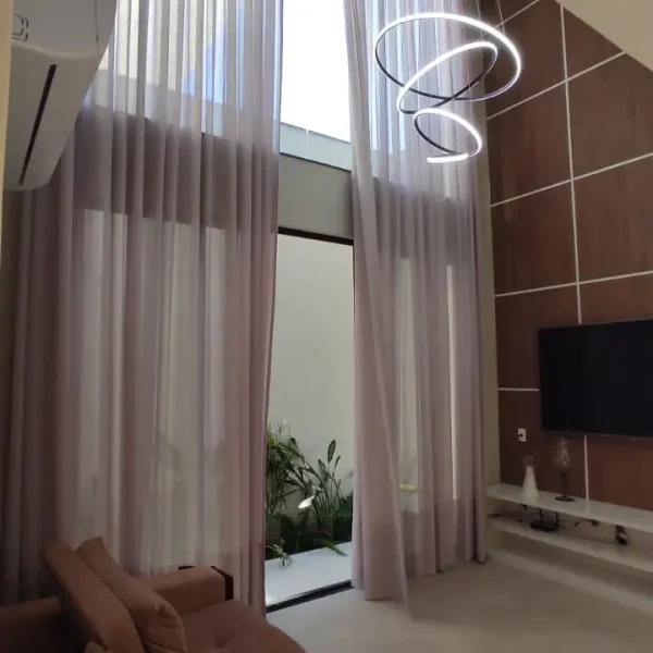 cortina_pé_direito_duplo_03