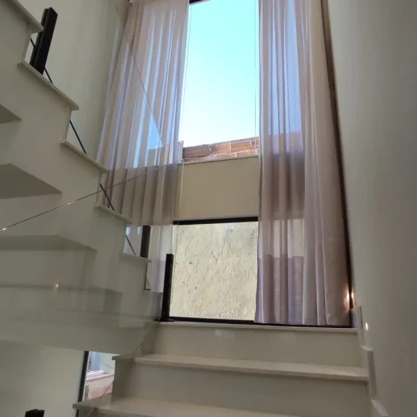 cortina_pé_direito_duplo_07