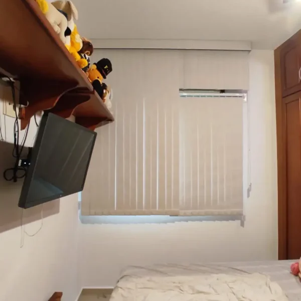 persiana_vertical_com_recortes_especiais_01